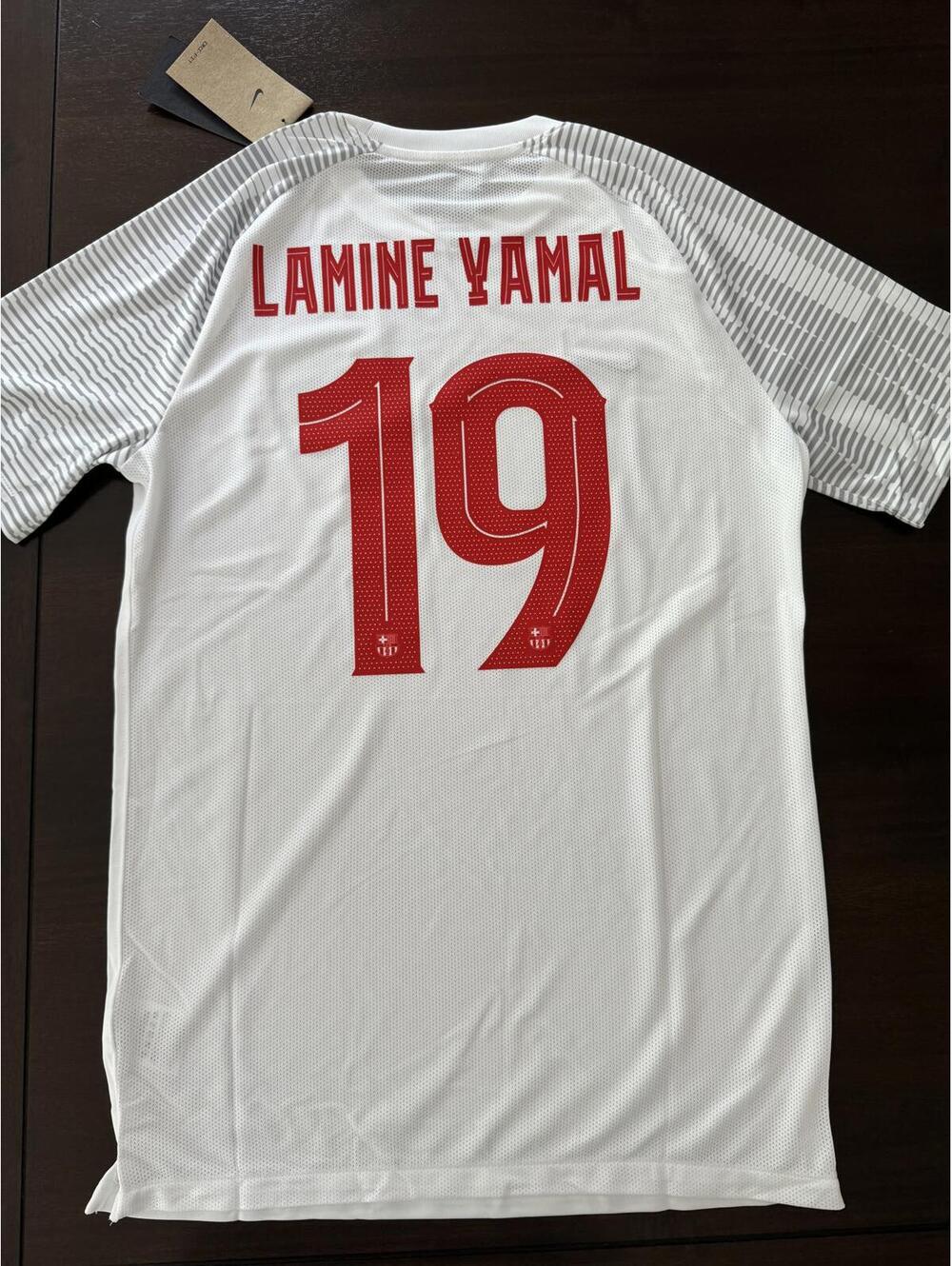 Nike FC Barcelona Jamine Lamal #19 White Jersey Slim Fit XL